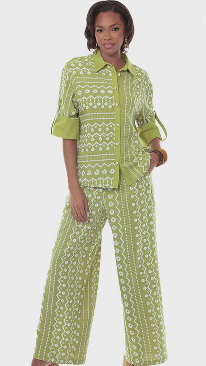 Love The Queen 17656 Outfit